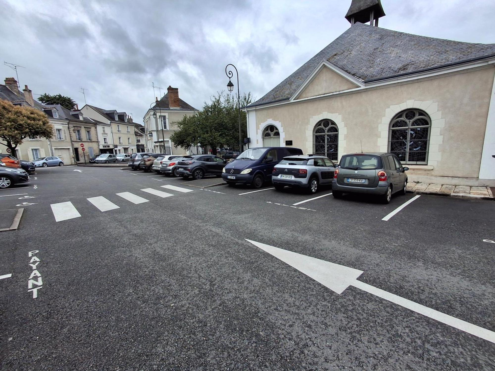 Escale Au Pied Du Chateau Apartment Amboise Exterior photo